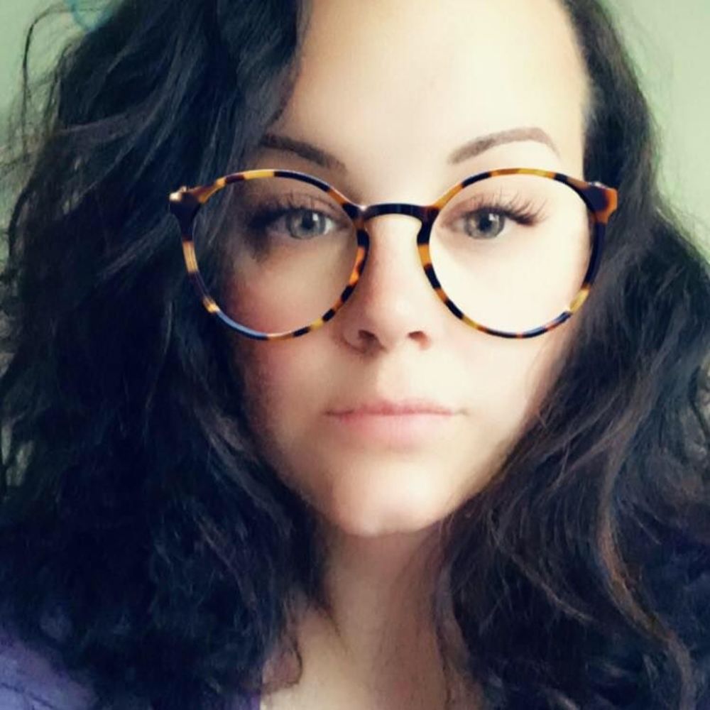 Meet your Posher, Laurissa